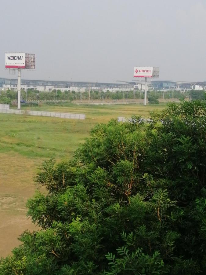 Roma Hotel Noi Bai Airport Ханой Экстерьер фото